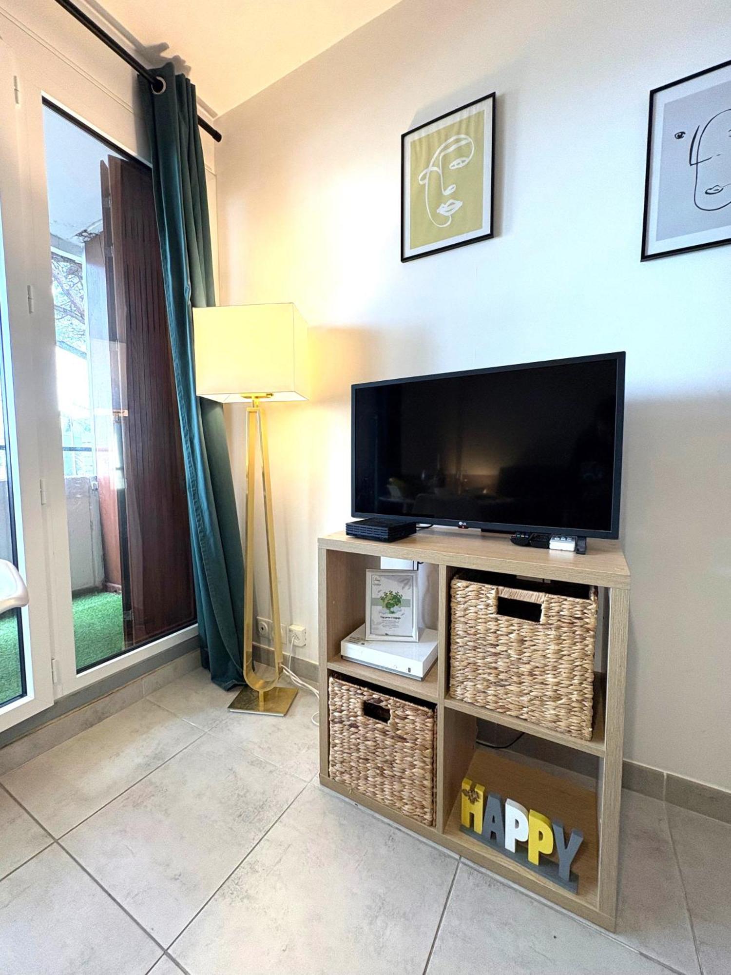 L'Amazone Studio Plein Centre Plages A 2Min Clim Wifi Sur Le Port - Top Prosconciergerie- La Grande-Motte Exterior foto